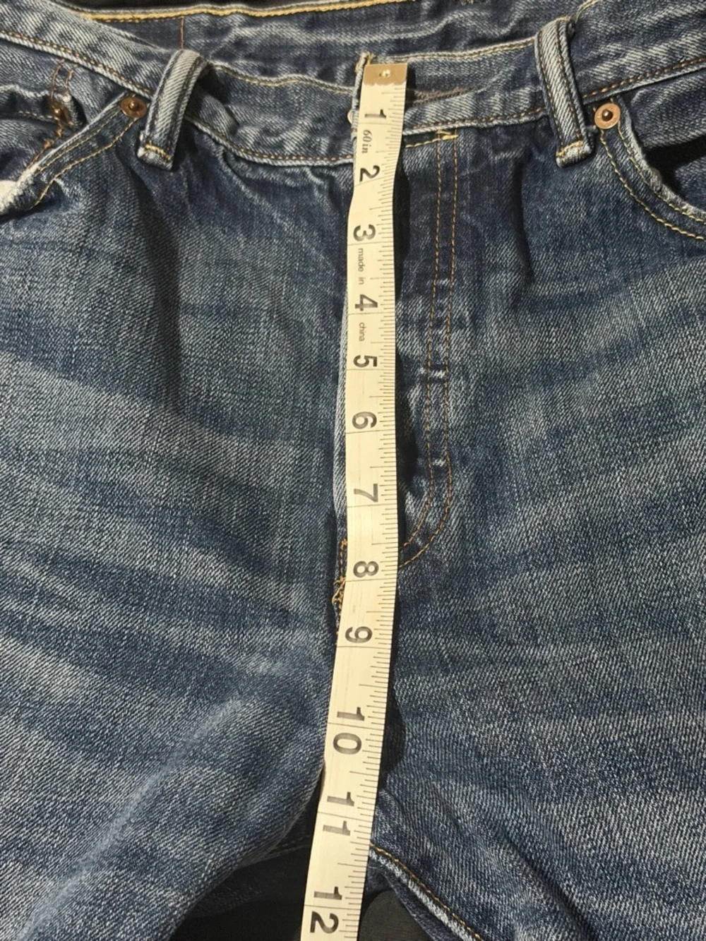 Levi's Men's 501  Washed Blue Relaxed Straight capri  Jeans
